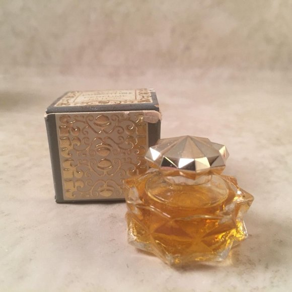 Avon UNFORGETTABLE 1/8 oz Perfume Faceted TINY Petite Bottle in Box Full New Old - Picture 2 of 7